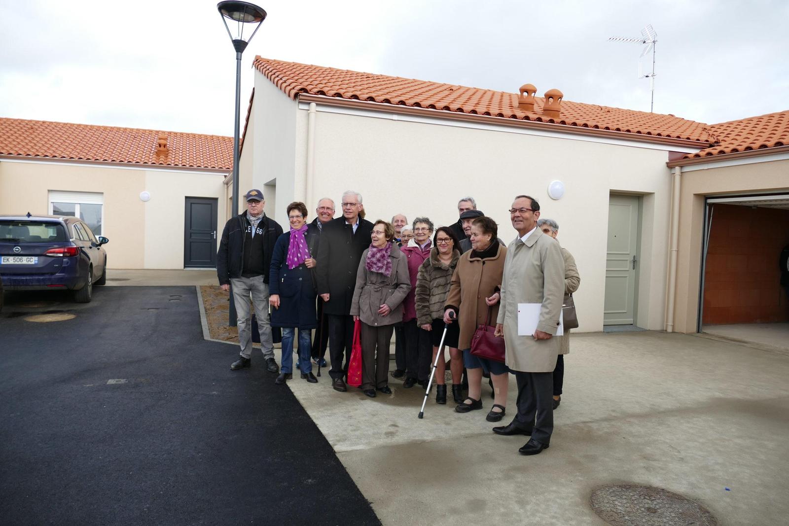 remise cles Vihiers1